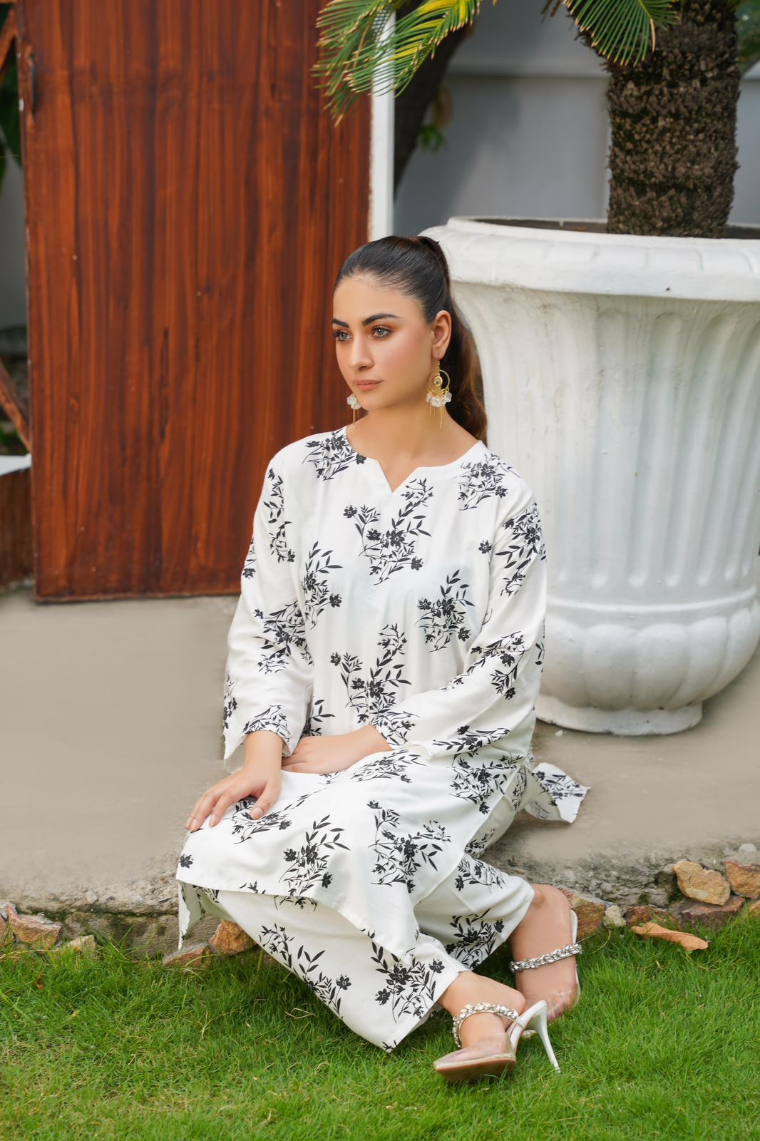 2 pc Rochie`s block print Co Ords (Arabic Lawn)